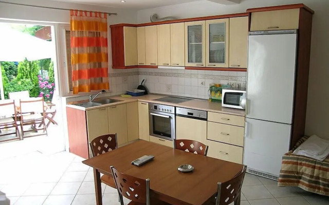 Magda's Kamares