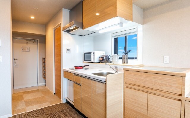 Yenn's Marina Inn Mercy