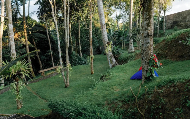Bali Made Escape