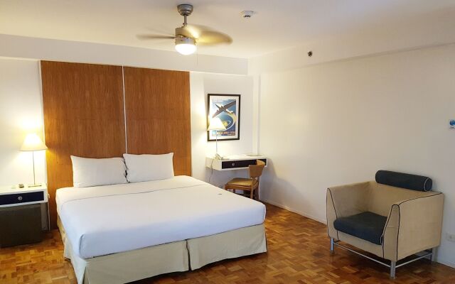 The Clipper Hotel, Makati