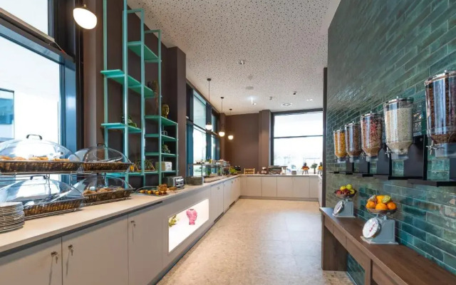 Holiday Inn - the niu, Wave Karlsruhe Oststadt By IHG