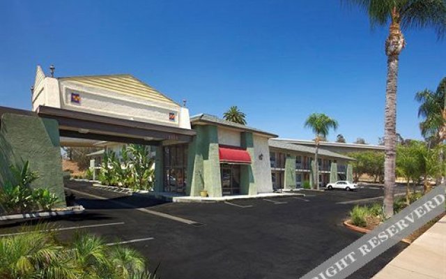 Howard Johnson Redlands