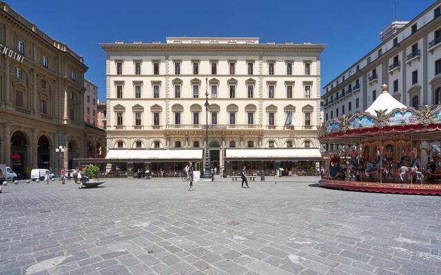 Repubblica Firenze Luxury Apartments | UNA ESPERIENZE