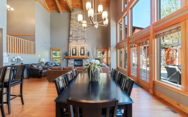 Carmel Beach Private Lodges