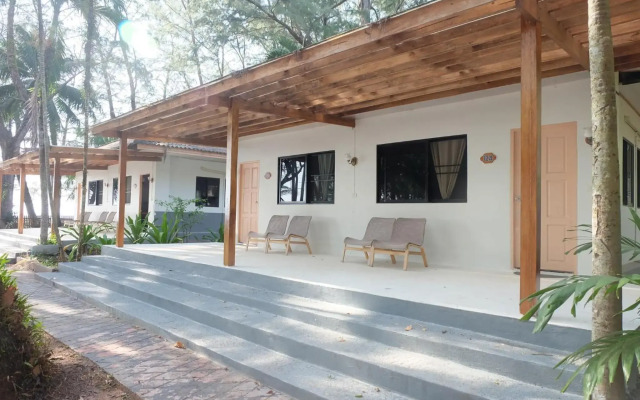 Pakmeng Resort