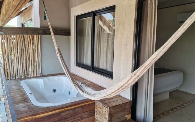 Caribbean Paradise Hotel & Spa - 5th Avenue