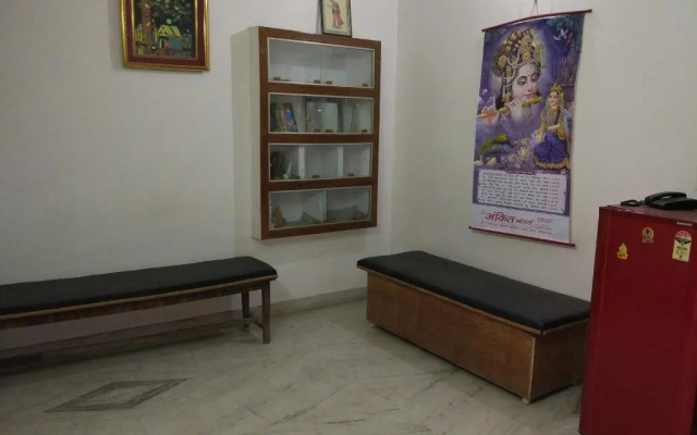 Kesher Guest House by OYO Rooms