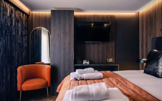 Sweeney Aviemore One