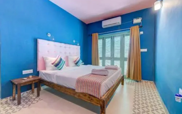 Woke Hostel - Morjim