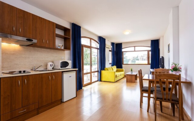 Complex Sunrise by HMG - All Inclusive