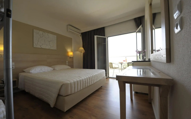 Evia Riviera Resort