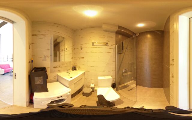 Hanioti Suites