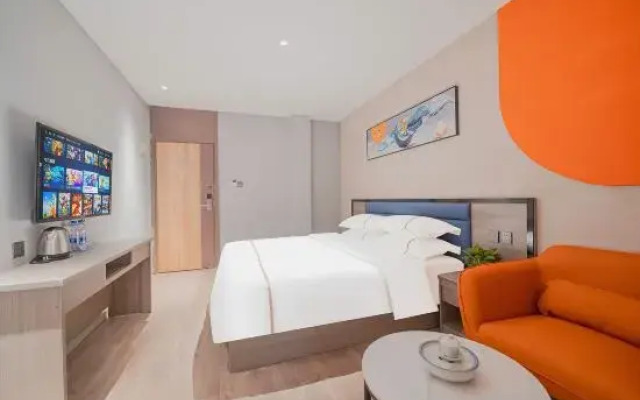 Hongsheng Business Apartment (Chaonan Bus Terminal)