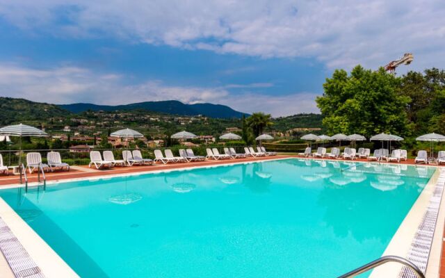 Villa Rustico Garda 24022