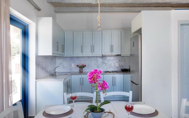 Plori - Molos Apartments