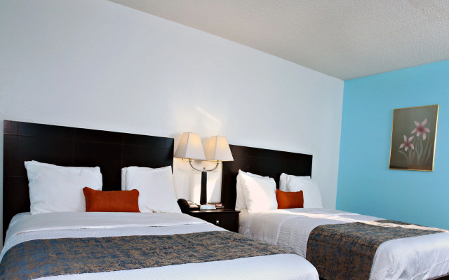 Blue Way Inn & Suites Wellington