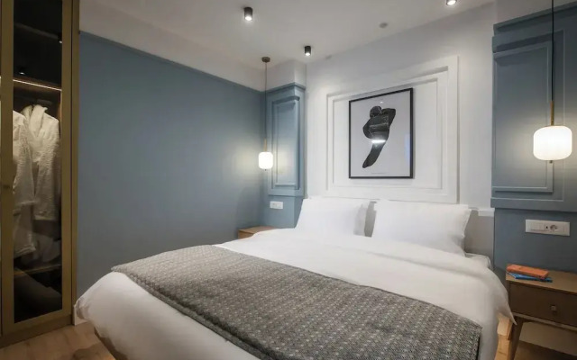 The Blossom Collection in Heraklion