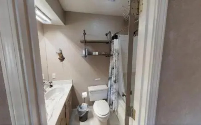 Rose Rock Mountain View