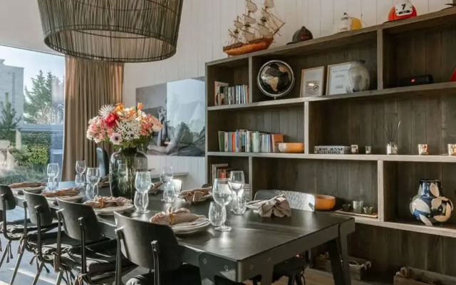 Stylish Holiday Home Close to the Beach
