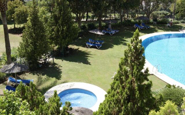 Magna Marbella - Apartamento de Lujo y golf en zona de Puerto Banús