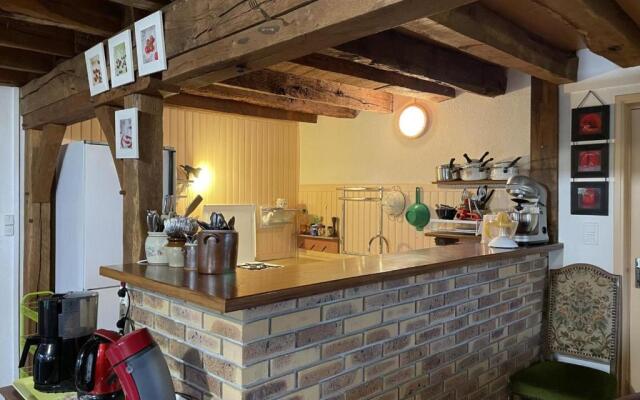 Gîte Noyant-d'Allier, 4 pièces, 9 personnes - FR-1-489-225