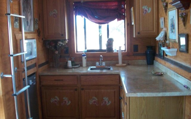 Dumplin Patch Bed & Breakfast