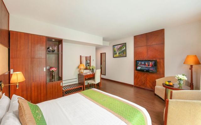 Emerald Hotel Hanoi – Guest Rooms – Hanoi