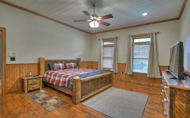 Black Bear River Lodge