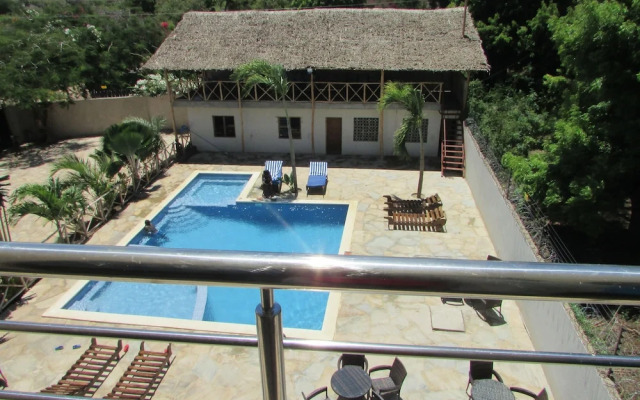Retro Boutique Hotel Limited