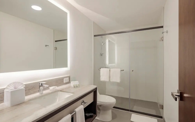 Holiday Inn Quito Airport