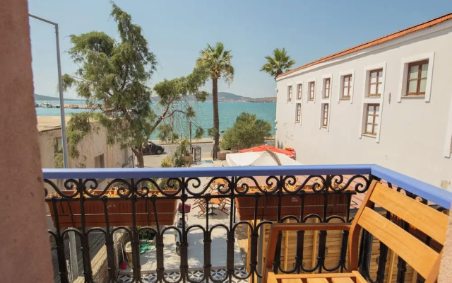 Deniz Önü Guesthouse