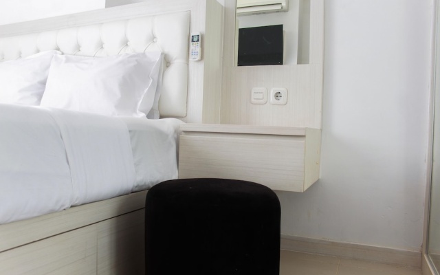 Comfort 2BR Bassura City Apartment near Shopping Center – Guest Rooms – Jakarta
