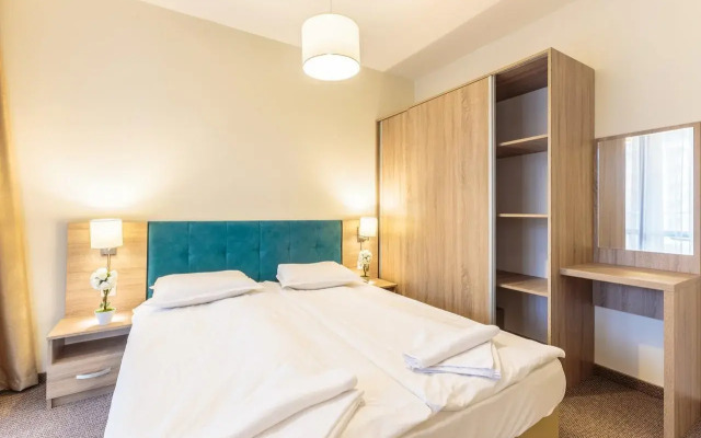 Apart Hotel Tarsis Club