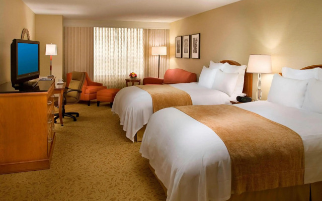 Toronto Airport Marriott Hotel
