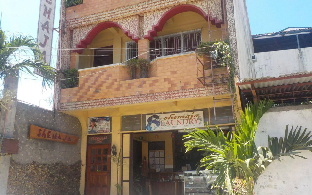 Shemaja Inn