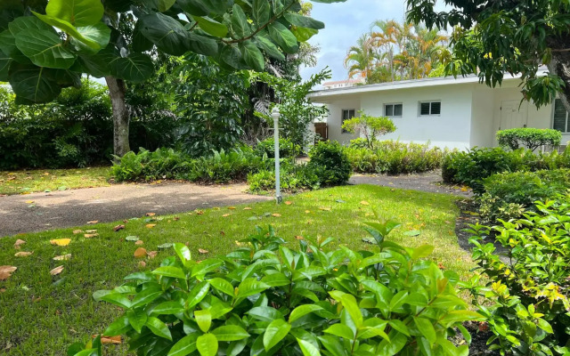 Beach Gardens A North Beach Village Resort Hotel