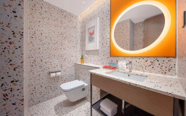 EVEN Hotels Shenzhen Guangming Cloud Park by IHG