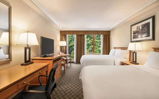 Holiday Inn Hotel & Suites North Vancouver by IHG