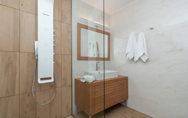 Camelia Luxury Suites - Private Pool & Jaccuzi