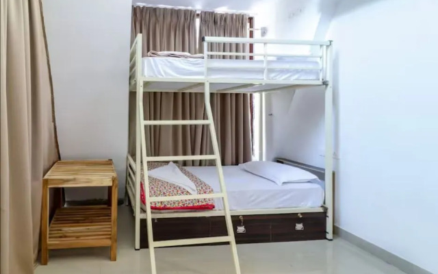 XOXO Hostel