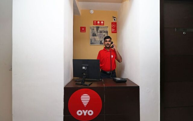 OYO Premium Ballygunge Lovelock Street