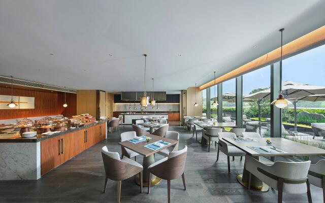 Intercontinental Dongguan by IHG
