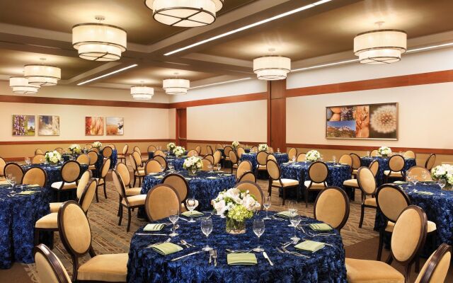 Sheraton Fairplex Suites & Conference Center