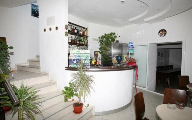 Art Hotel Galeria Pleven