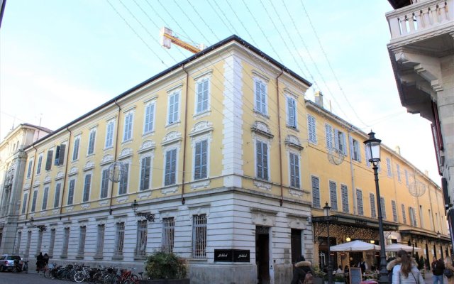Palazzo Delle Poste Suites And Apartments