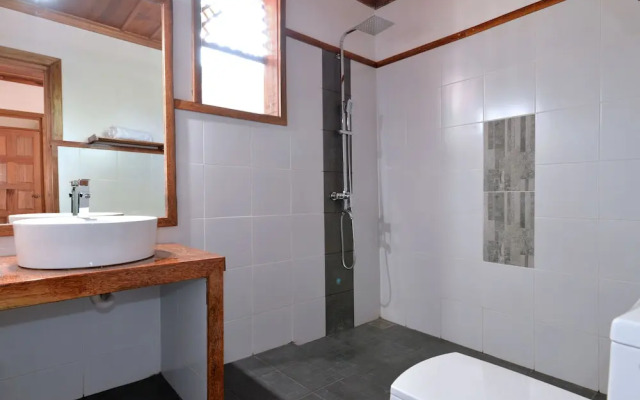 Eden BAANI Lodge