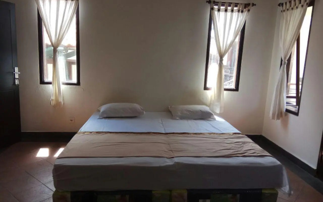 Village Indah Villas