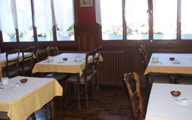 Hôtel Restaurant La Petite Auberge