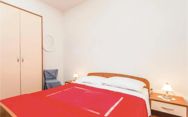 Five-Bedroom Holiday Home in Orebici