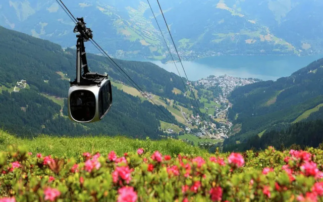 Apartment in Piesendorf in ski Area With Sauna
